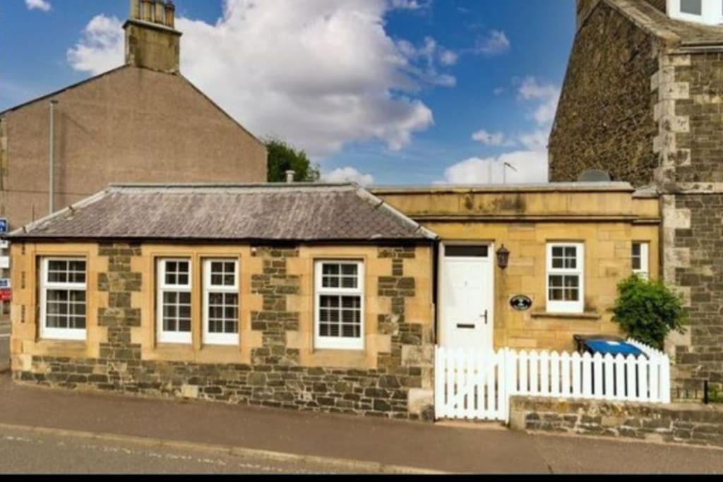 Crossways Cottage Quirky 2 Bedroom Cottage In Central Peebles Esterno foto